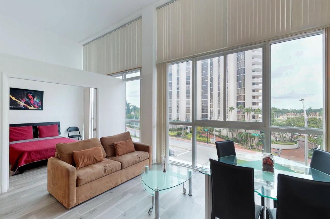 Castle Beach: Rumba Suite Miami Beach Exterior photo